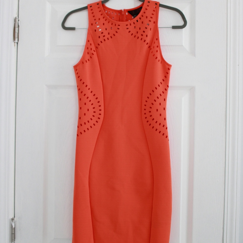 H&M | ORANGE PERFORATED DRESS - Picture 2 of 7